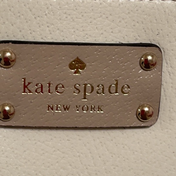 Kate Spade Crossbody Purse in Cream and Tan - Picture 4 of 10